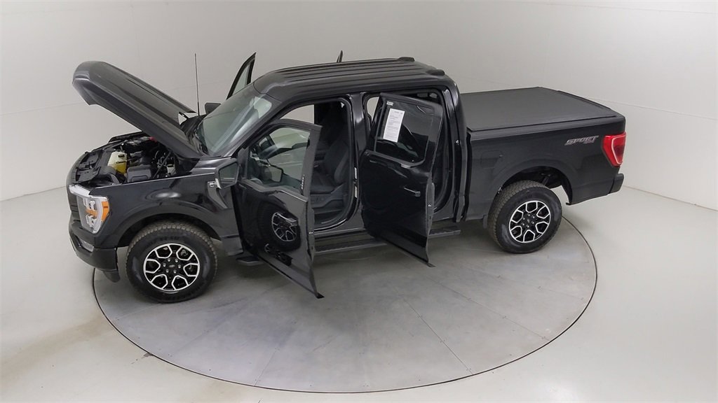 Certified 2022 Ford F150 XLT w/ Equipment Group 302A High image 55