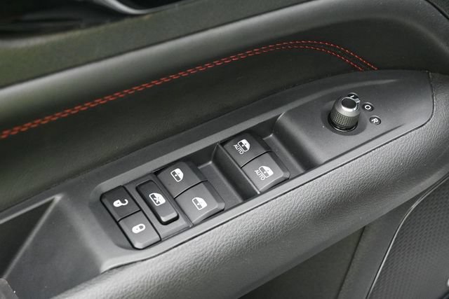 New 2026 Jeep Compass Trailhawk w/ Sun, Sound & Navigation Group AWD/4WD image 14