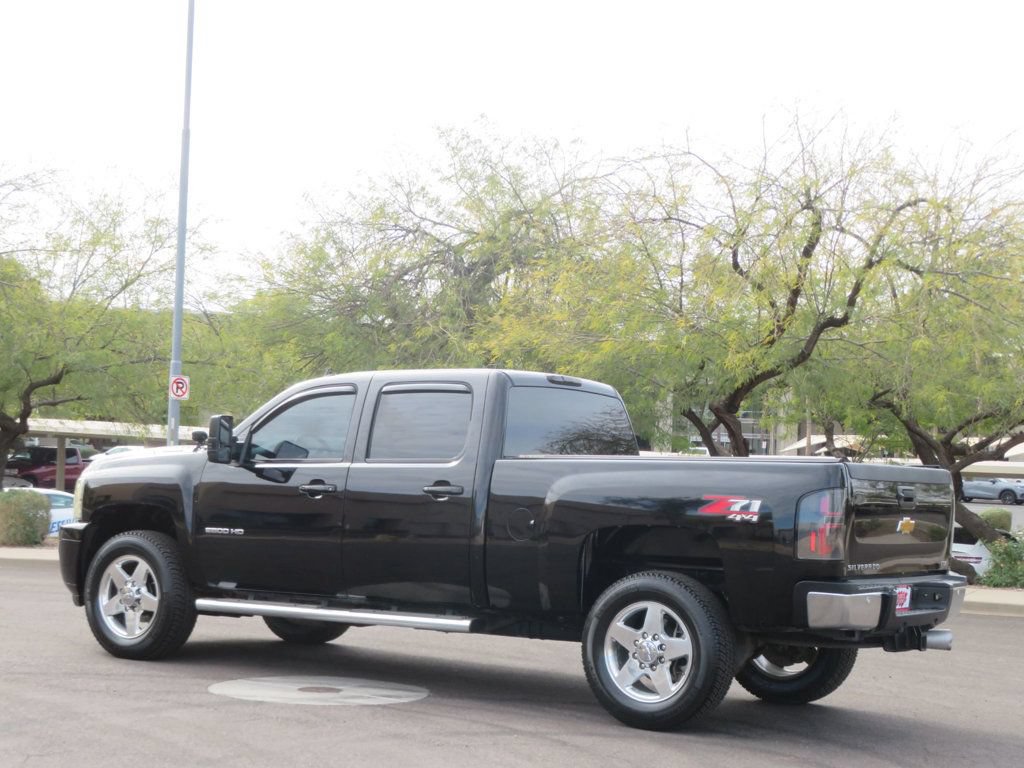 Used 2014 Chevrolet Silverado 2500 LTZ w/ LTZ Plus Package AWD/4WD image 5