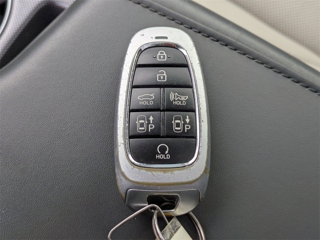 Used 2021 Hyundai Sonata Limited image 33