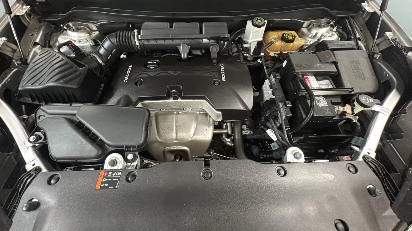 Used 2018 Buick Envision Essence AWD/4WD image 22