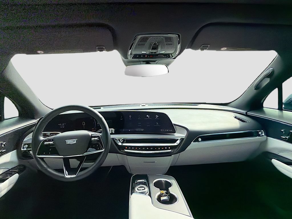 Used 2024 Cadillac Lyriq Sport RWD image 16