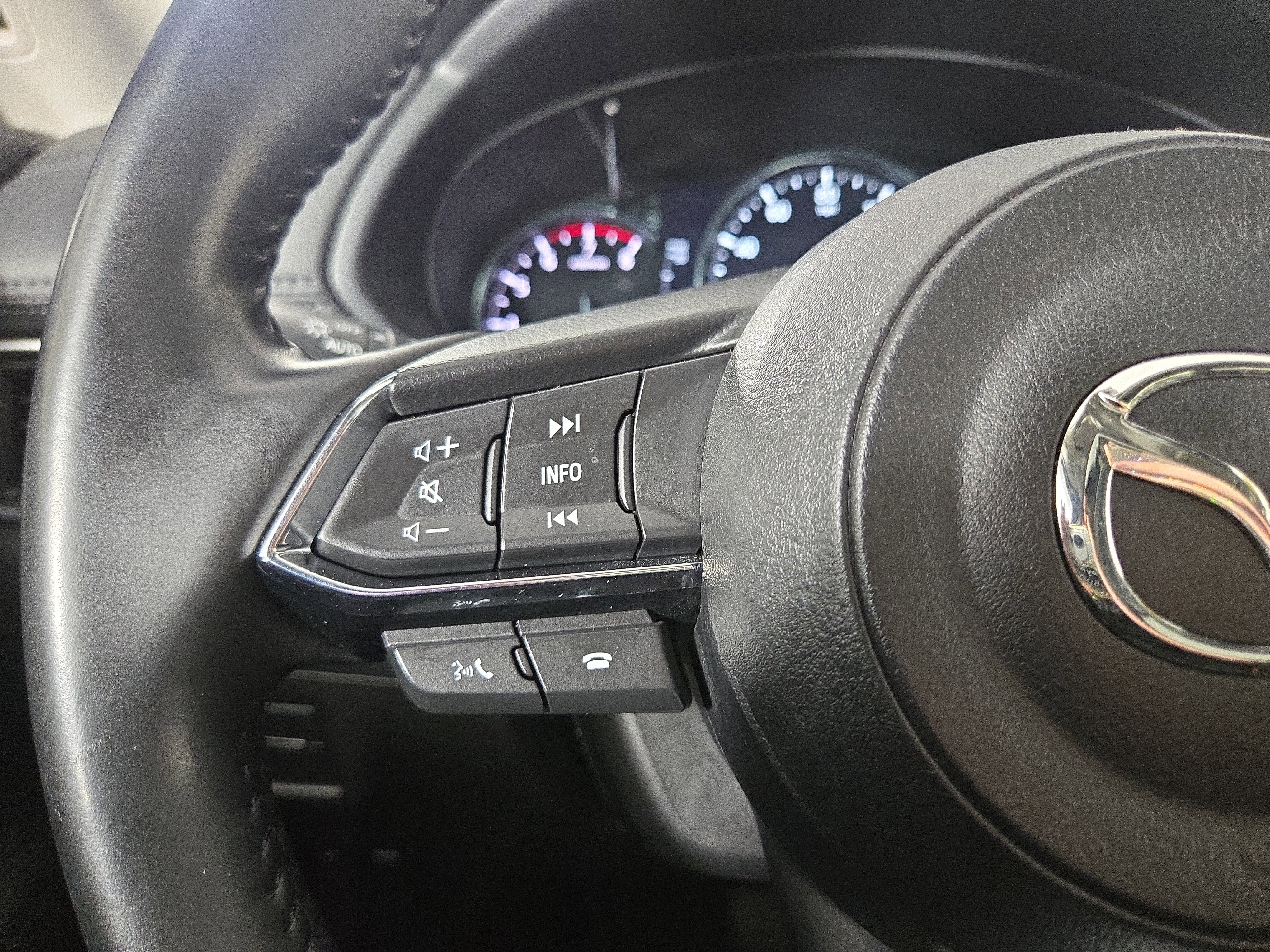 Used 2022 MAZDA CX-5 AWD 2.5 S w/ Premium Package image 15