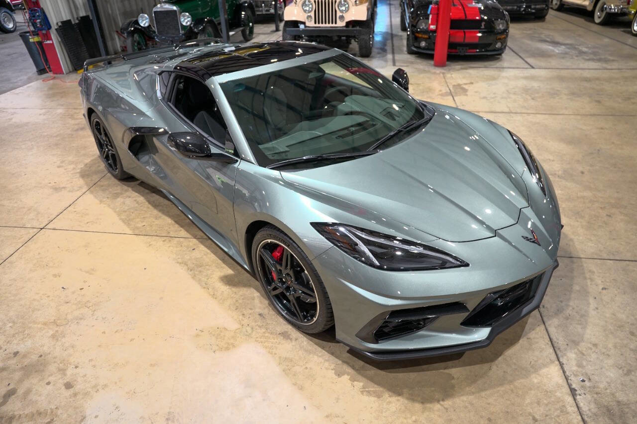 Used 2024 Chevrolet Corvette Stingray Preferred Cpe w/ Z51 Performance Package image 14