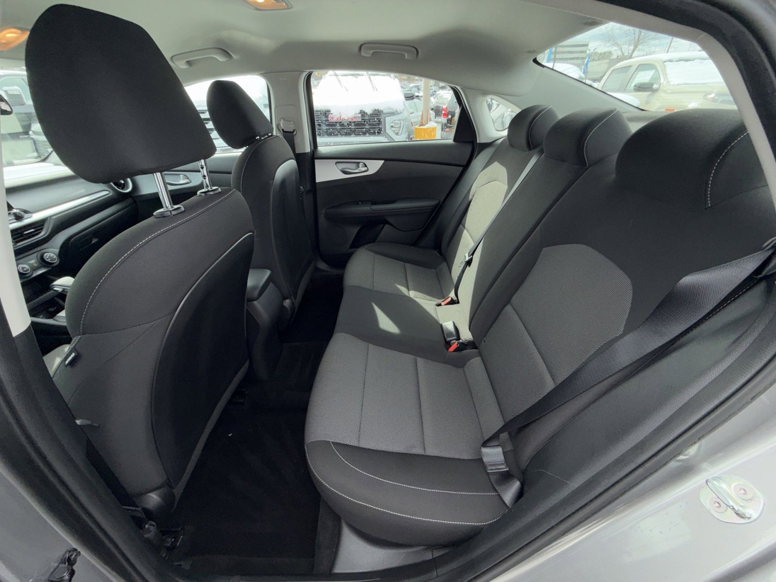 Used 2023 Kia Forte LXS w/ LXS Technology Package image 23