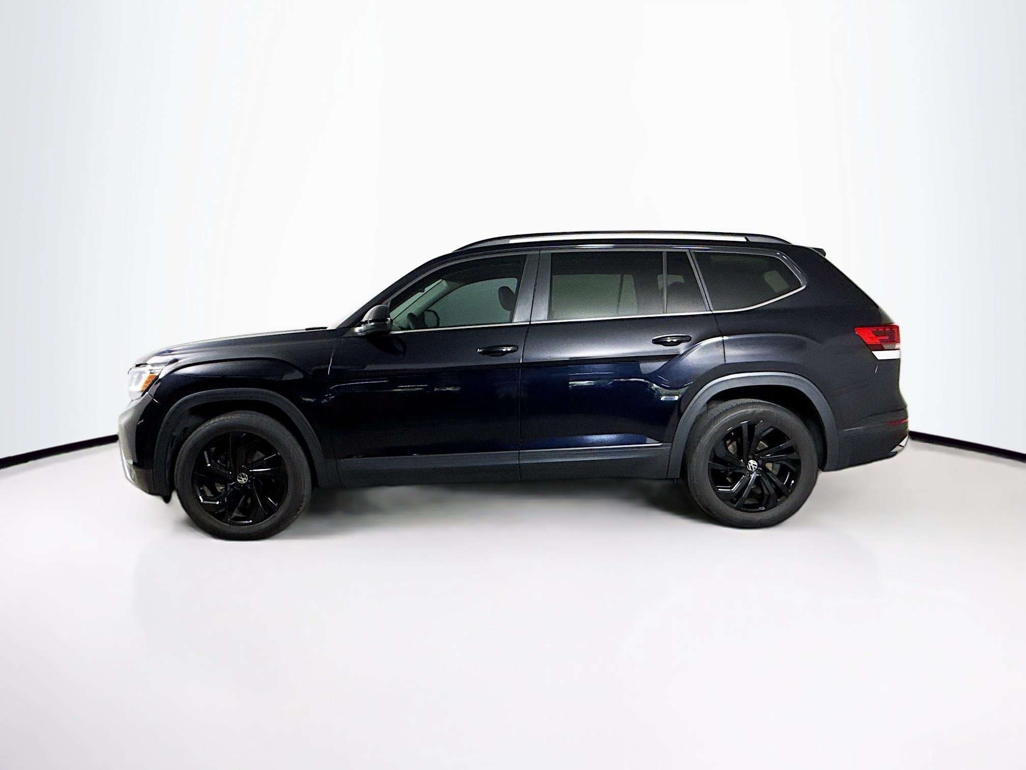 Used 2023 Volkswagen Atlas SE FWD image 7