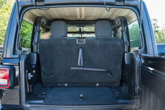 Used 2018 Jeep Wrangler Sport AWD/4WD image 11