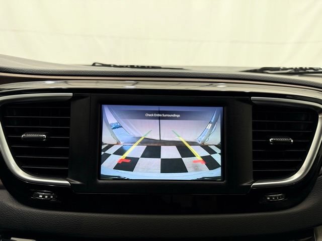 Used 2023 Chrysler Voyager LX FWD image 38