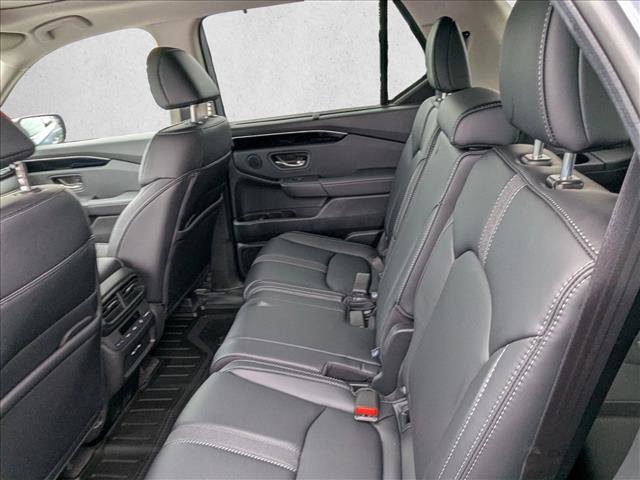 New 2025 Honda Pilot Touring image 16