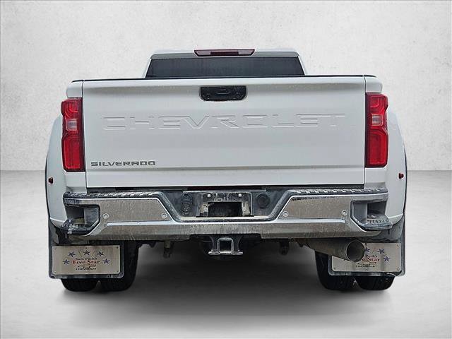 Used 2025 Chevrolet Silverado 3500 W/T image 5