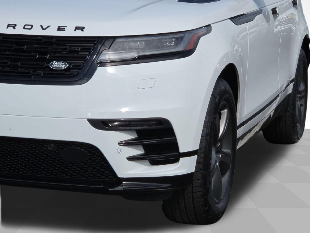 Used 2025 Land Rover Range Rover Velar Dynamic SE AWD/4WD image 9