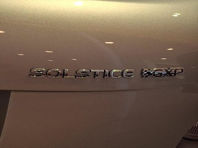 Used 2007 Pontiac Solstice GXP w/ Premium Package RWD image 32