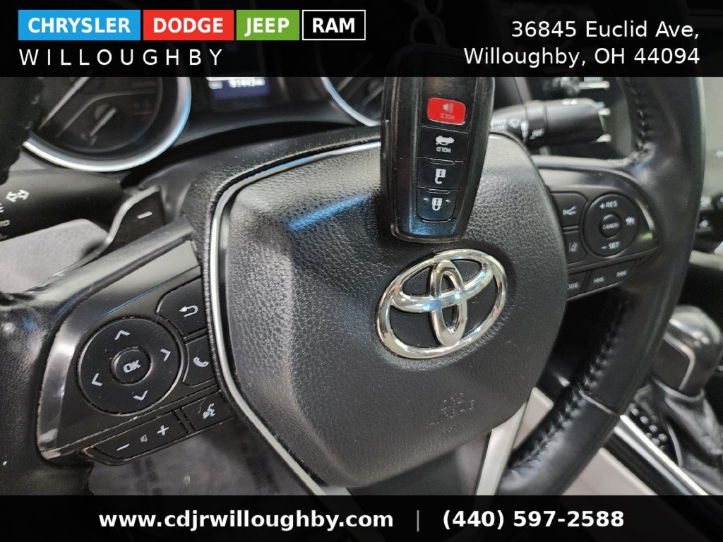 Used 2018 Toyota Camry SE w/ Audio Package FWD image 44