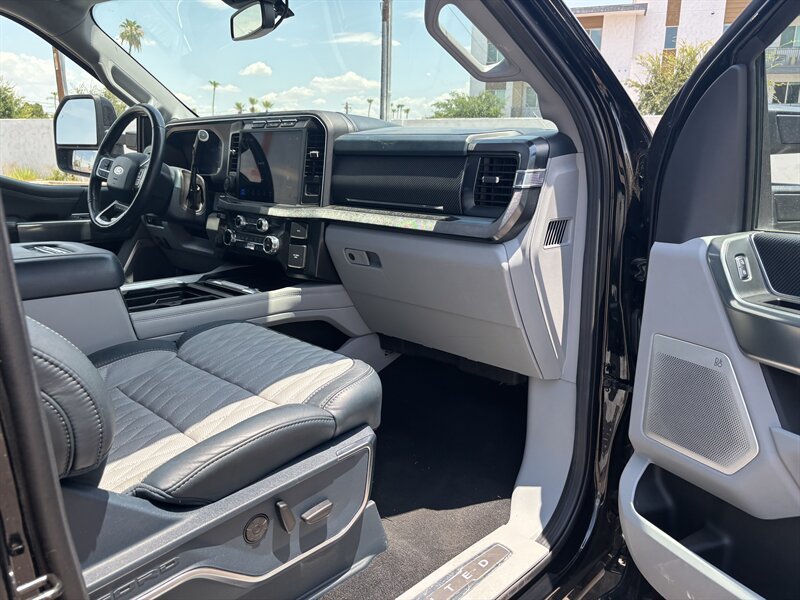 Used 2023 Ford F350 Limited w/ FX4 Off-Road Package AWD/4WD image 26