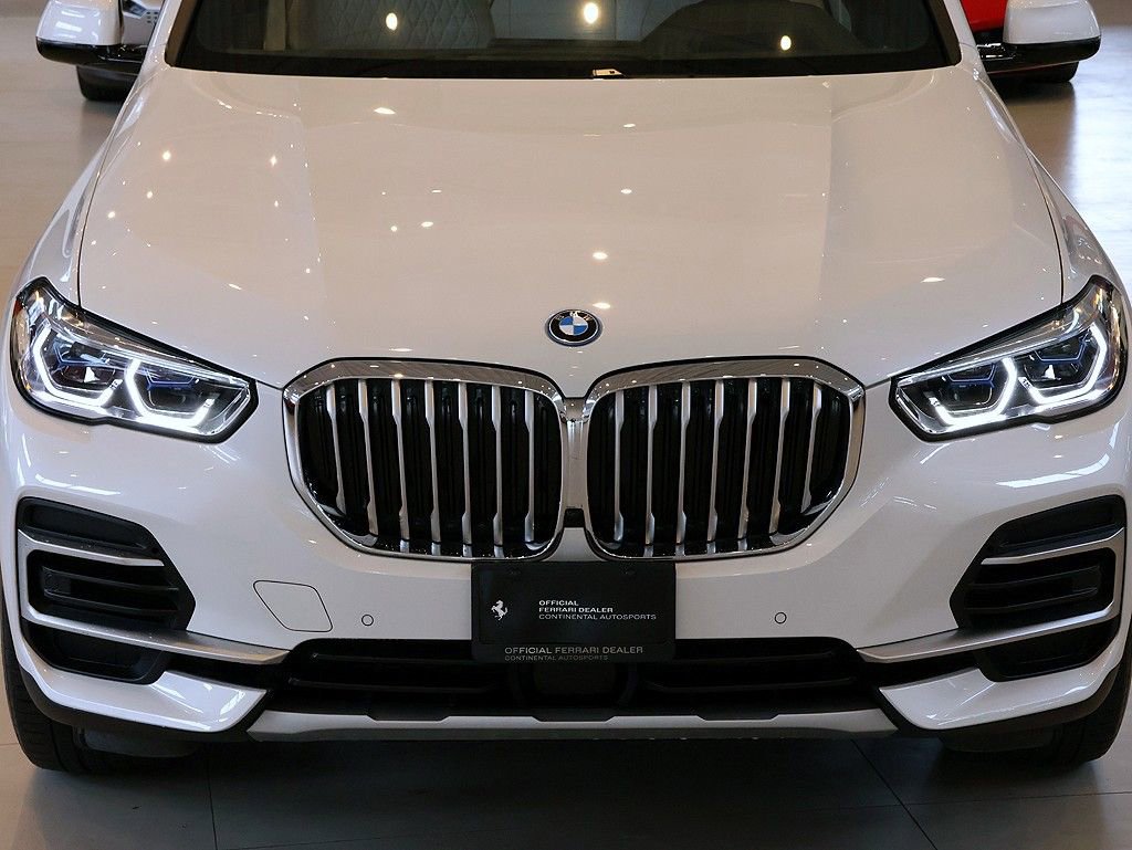 Used 2023 BMW X5 xDrive45e w/ Executive Package image 35