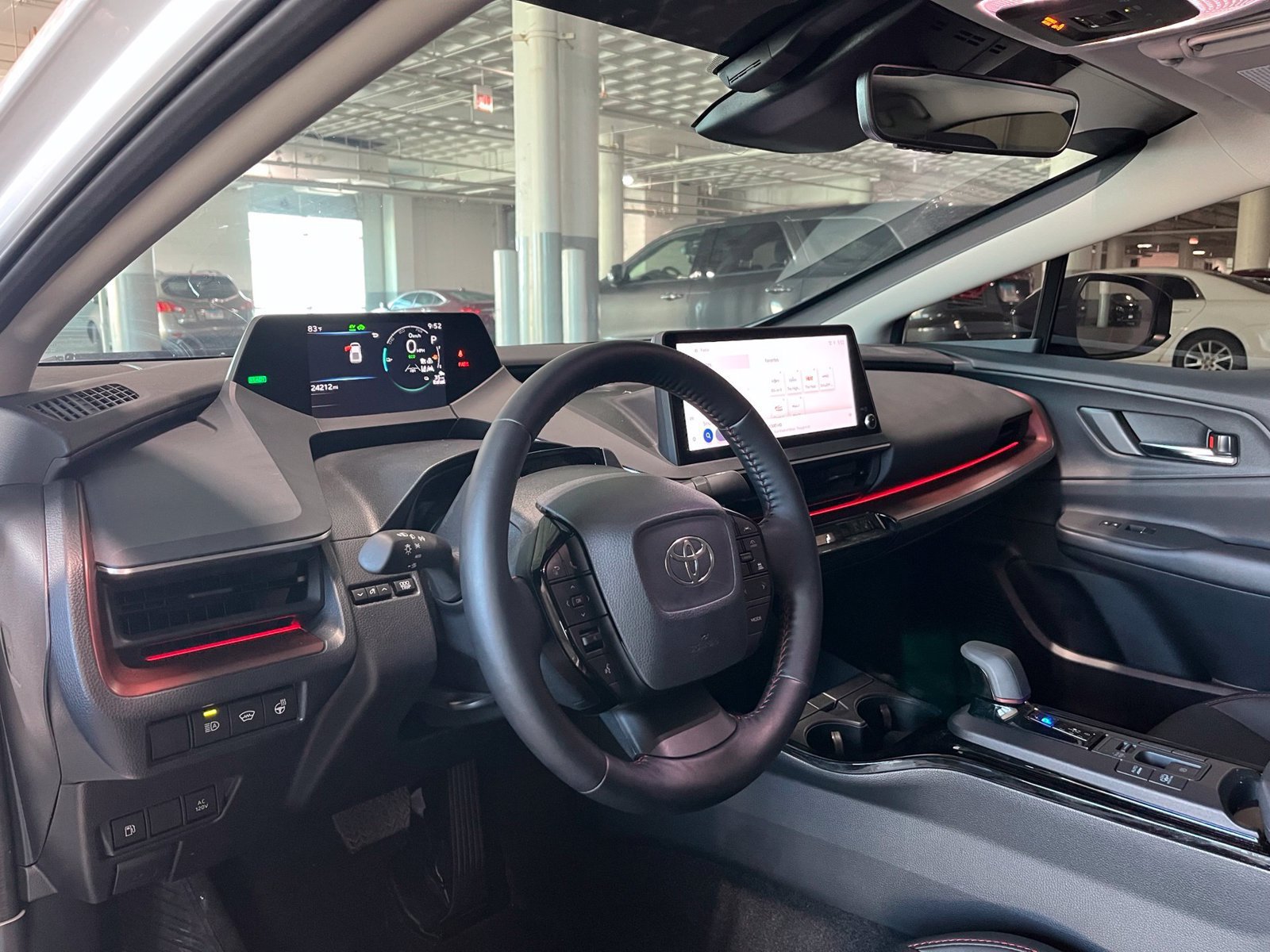 Used 2024 Toyota Prius Prime FWD image 17