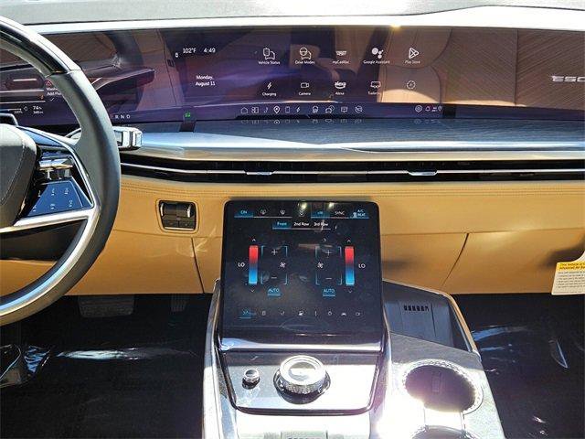 New 2025 Cadillac Escalade IQ Luxury 2 image 17