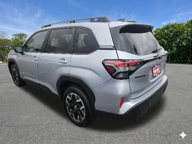Used 2025 Subaru Forester Premium w/ Convenience Package #1 AWD/4WD image 6
