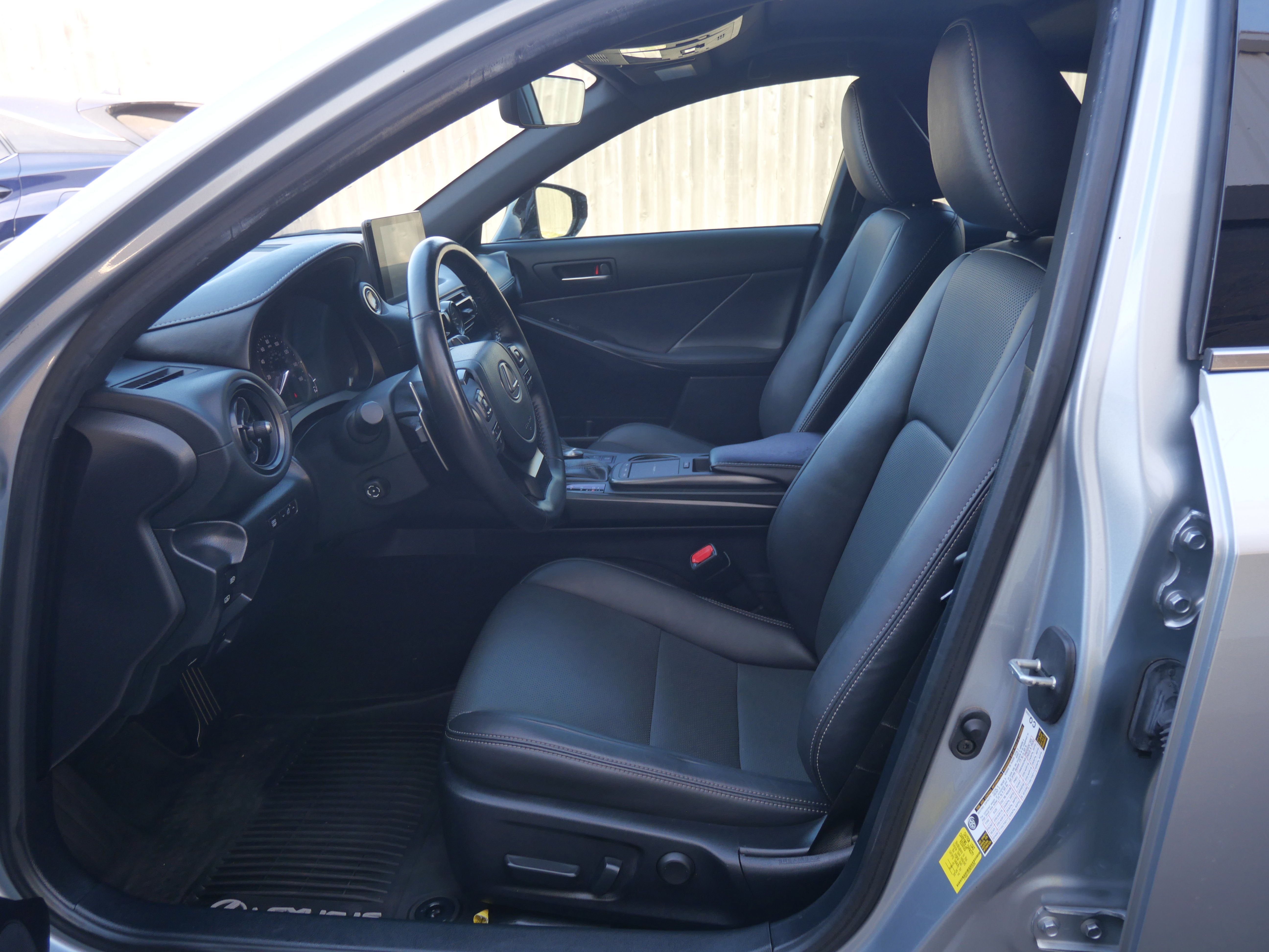 Certified 2023 Lexus IS 300 w/ Premium Package image 20