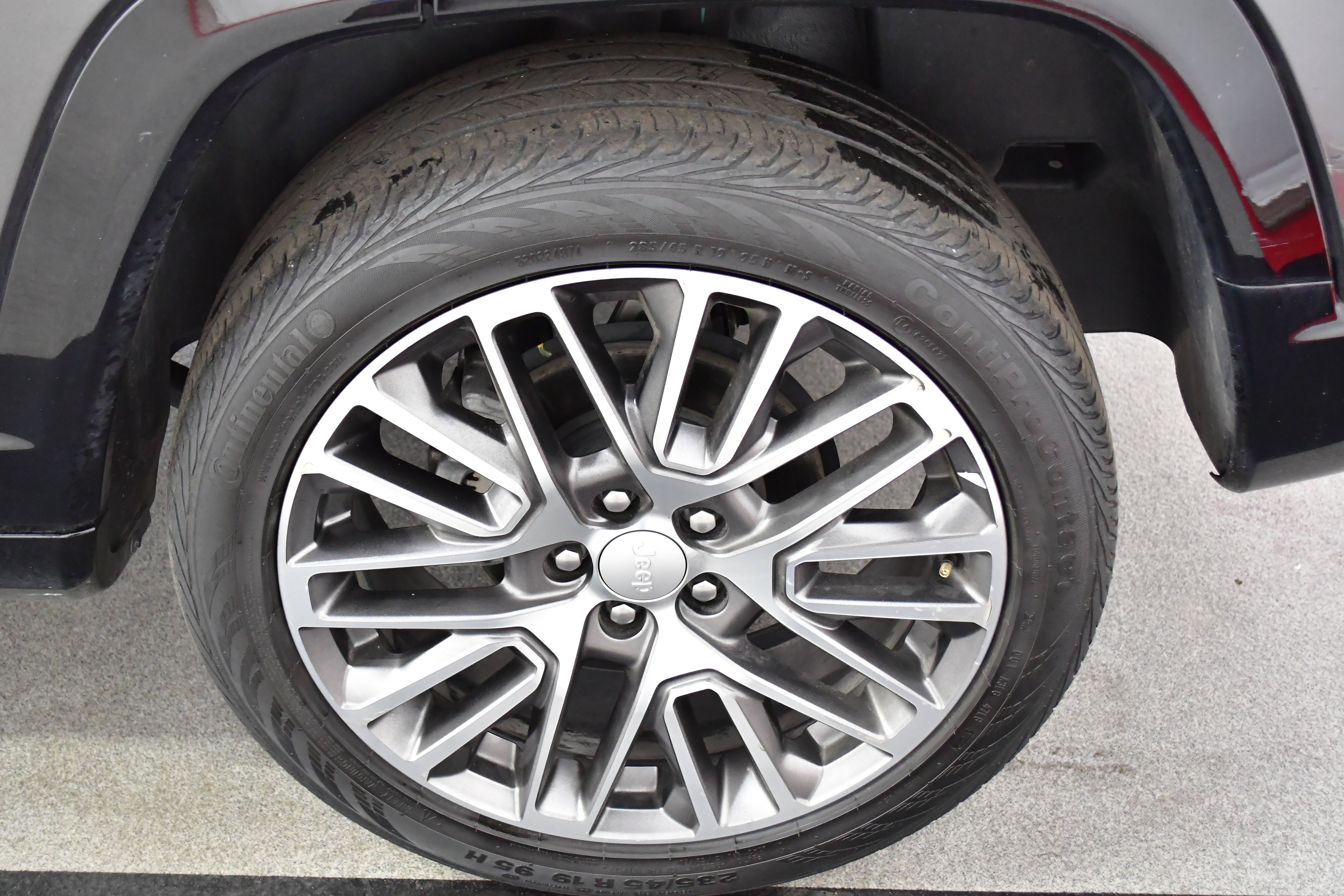 Used 2022 Jeep Compass Limited w/ Elite Group image 60