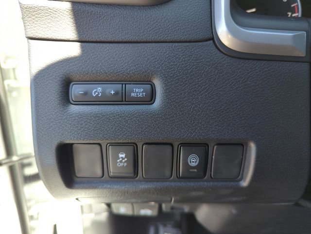 Certified 2024 Nissan Murano SV image 34