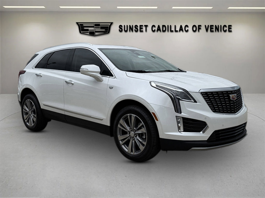 New 2025 Cadillac XT5 Premium Luxury