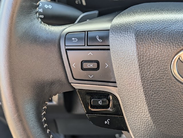 Used 2026 Toyota Camry SE FWD image 20
