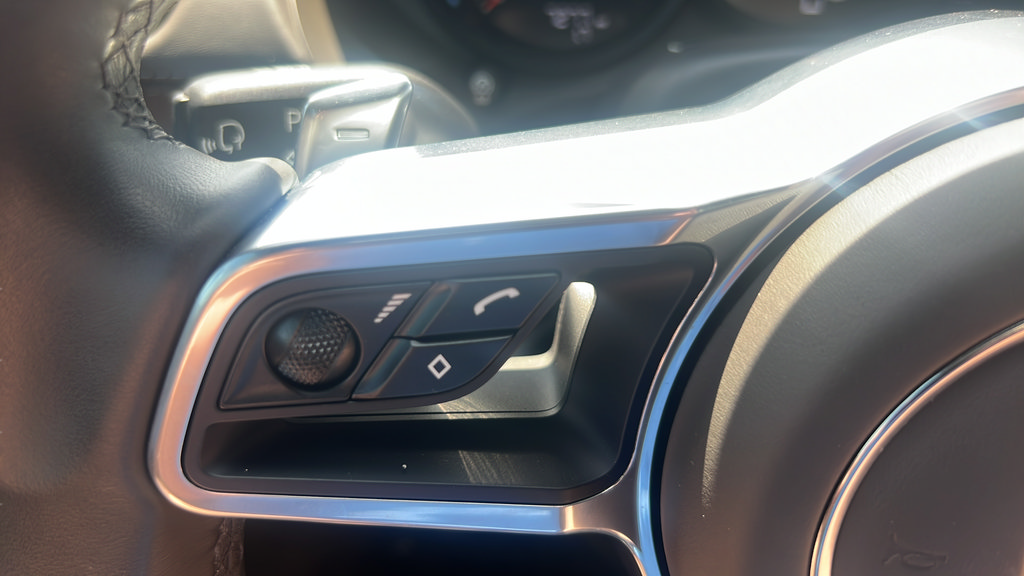 Certified 2024 Porsche 718 Boxster S RWD image 30