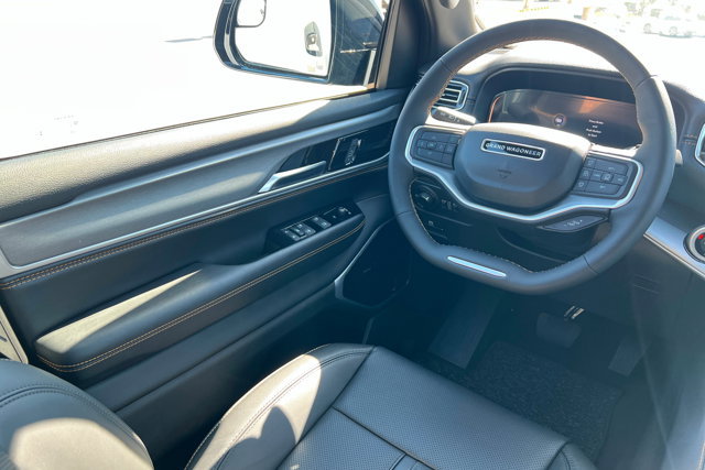 New 2026 Jeep Grand Wagoneer 4WD image 11