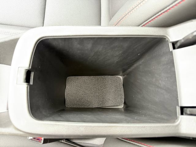 Used 2025 Chevrolet Trax RS w/ Sunroof Package image 27