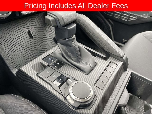 Used 2024 Toyota Tacoma SR AWD/4WD image 32