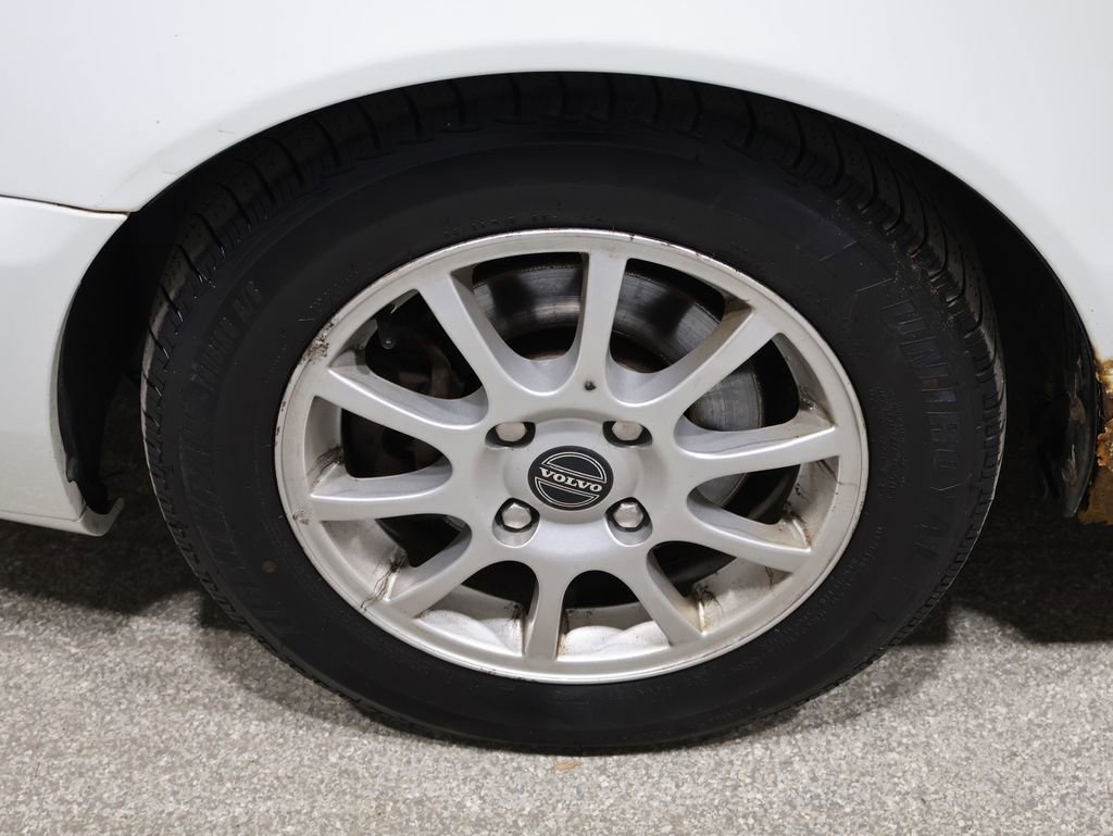 Used 2004 Volvo S40 image 13