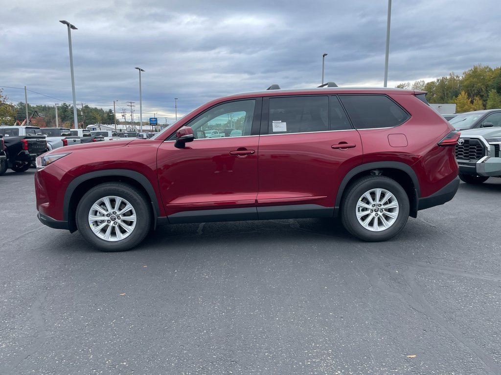 New 2026 Toyota Grand Highlander XLE image 2
