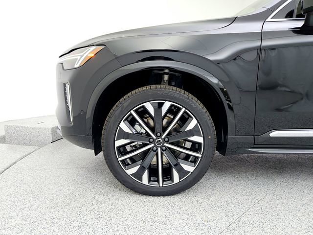 New 2025 Volvo XC90 B6 Plus w/ Protection Package Premier image 29
