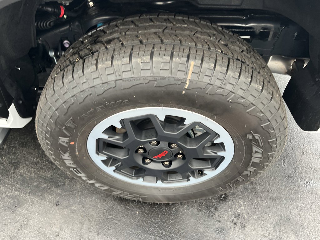Used 2025 Toyota 4Runner TRD Off-Road Premium image 38