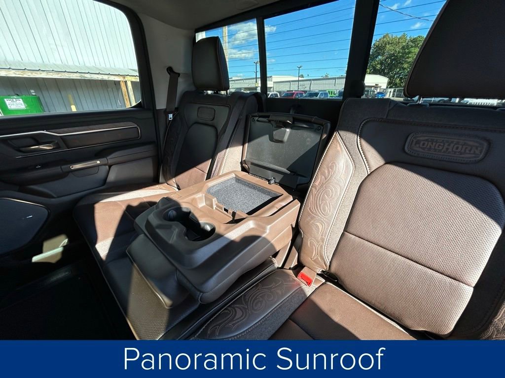 Used 2025 RAM 1500 Limited w/ Trailer Tow Group image 17