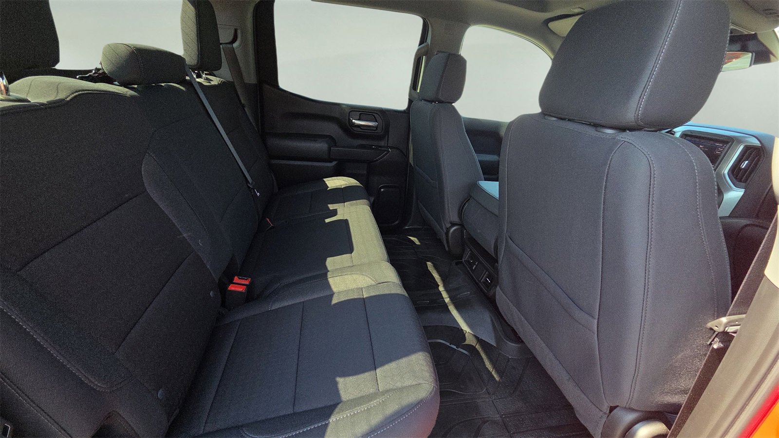 Used 2024 Chevrolet Silverado 1500 Custom image 26