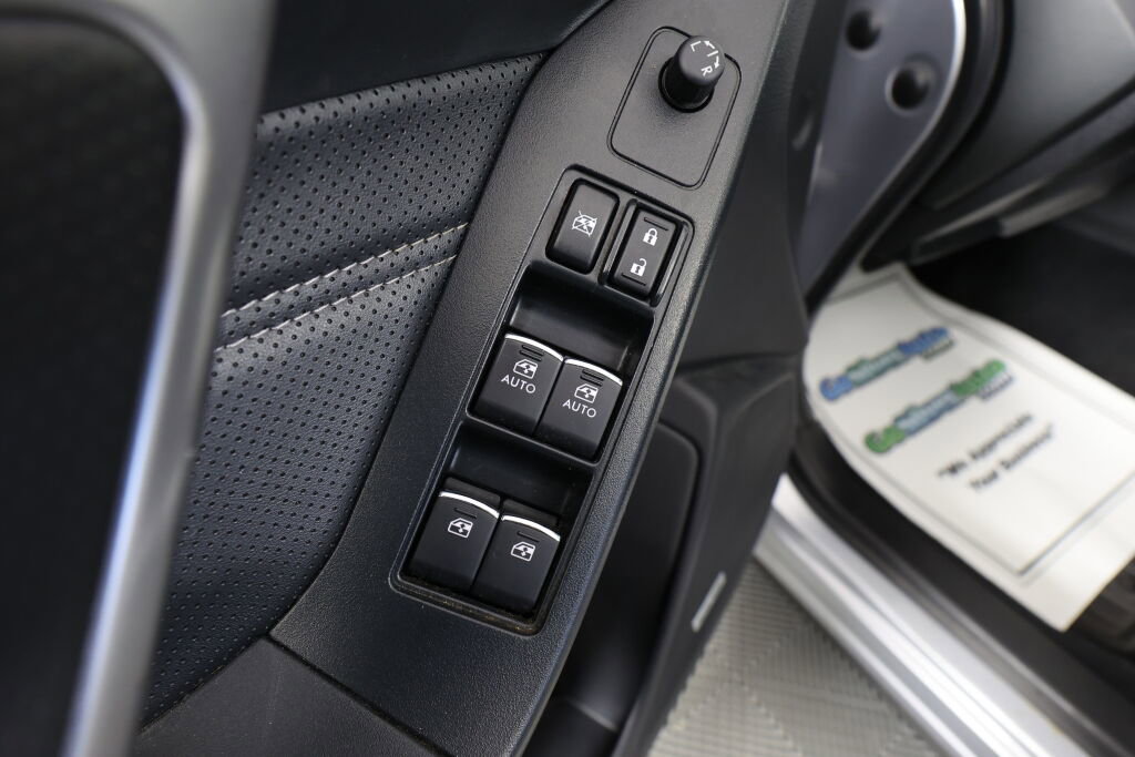 Used 2017 Subaru Forester 2.5i Touring image 32