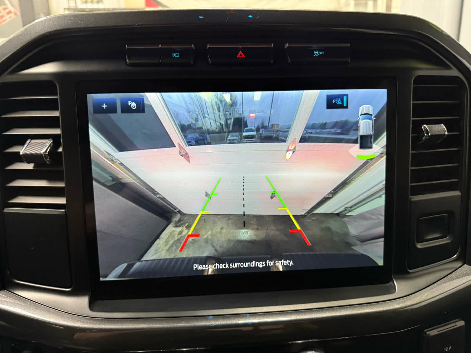 Used 2022 Ford F150 XLT w/ Equipment Group 302A High image 22