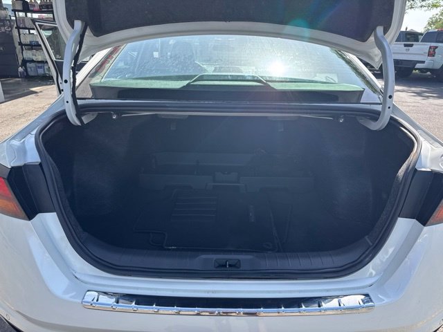 Used 2023 Nissan Altima 2.5 SV FWD image 19