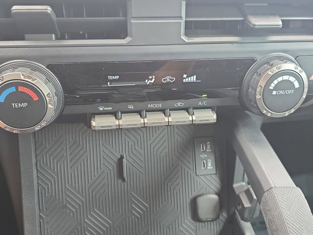 Used 2025 Toyota Tacoma SR5 image 23