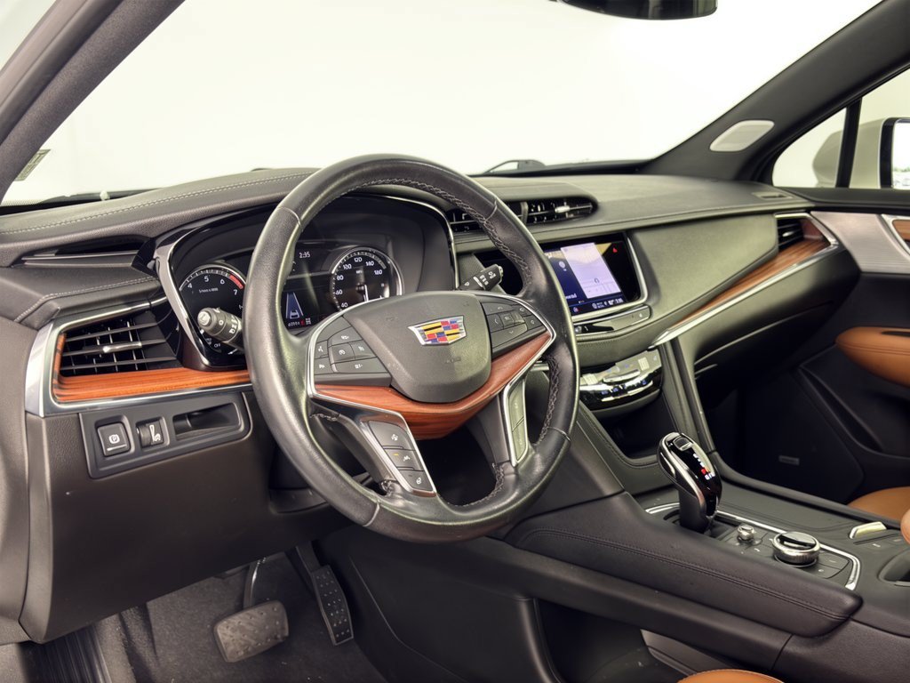 Used 2023 Cadillac XT5 Premium Luxury AWD/4WD image 4