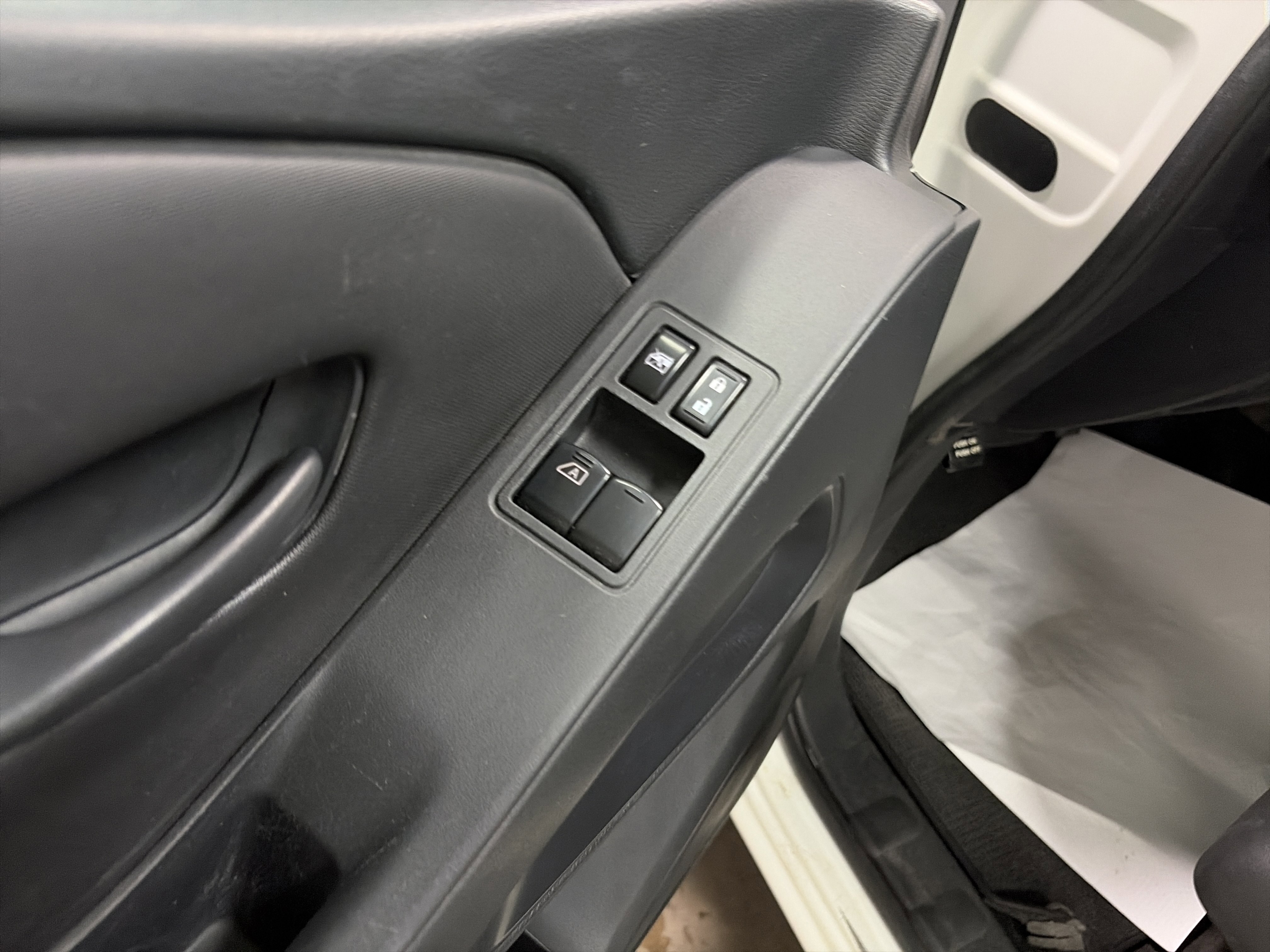 Used 2024 Nissan Frontier S w/ S Utility Package AWD/4WD image 22