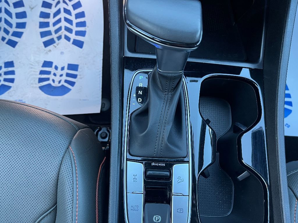 Used 2023 Hyundai Santa Cruz Limited image 24