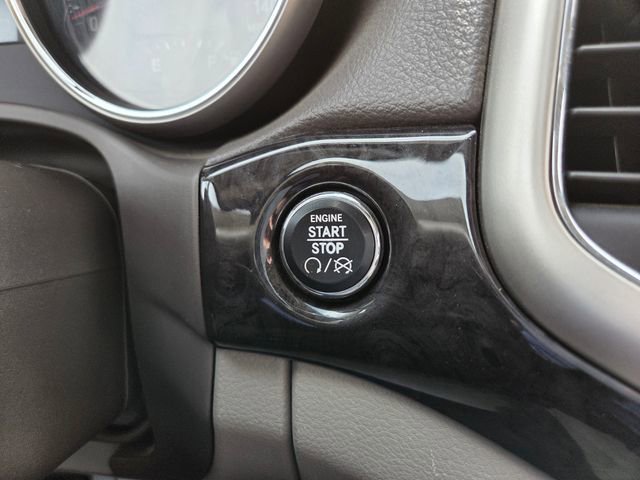 Used 2011 Jeep Grand Cherokee Laredo AWD/4WD image 23