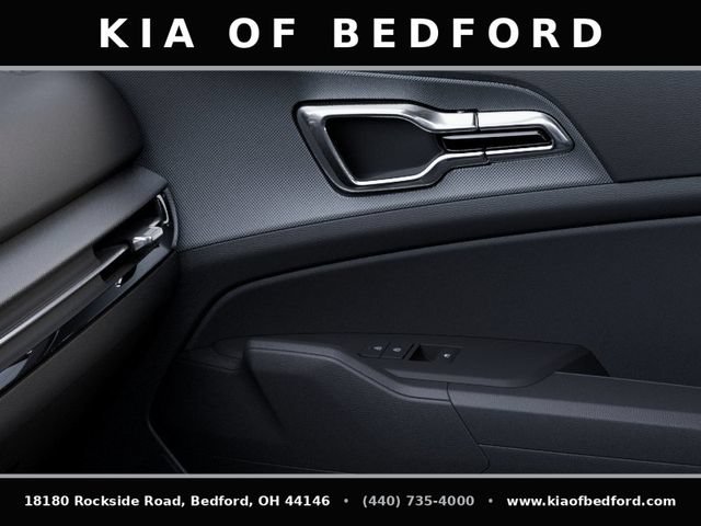 New 2026 Kia Sportage LX w/ LX Convenience Package FWD image 28