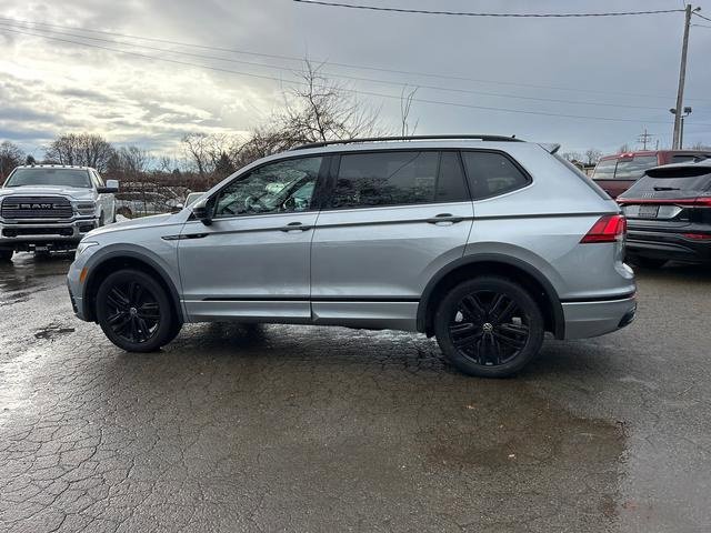 Used 2022 Volkswagen Tiguan SE R-Line image 6