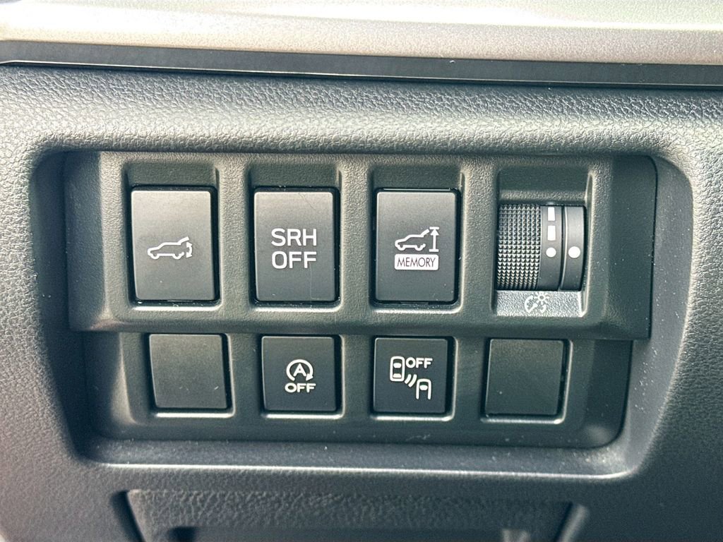 Used 2023 Subaru Forester Premium image 11