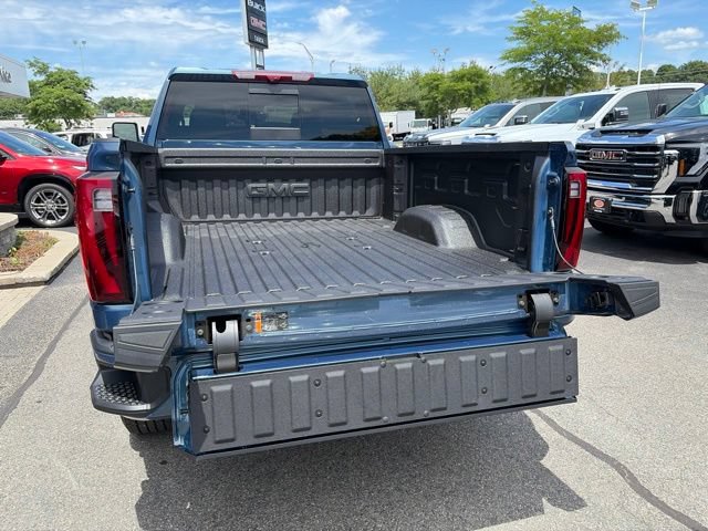 New 2026 GMC Sierra 2500 Denali w/ Denali Reserve Package AWD/4WD image 42
