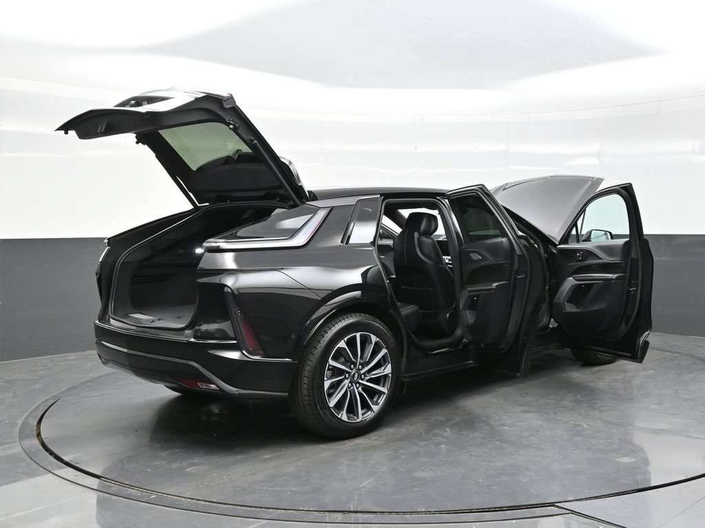 Certified 2024 Cadillac Lyriq Sport w/ LPO, Floor Liner Package AWD/4WD image 45